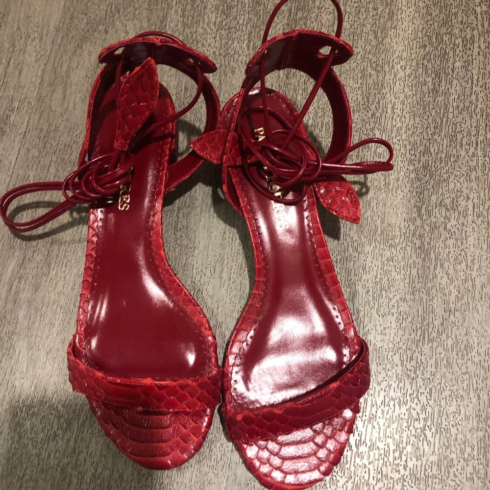 PAULA TORRES Sandals snake skin red Sz 7 new